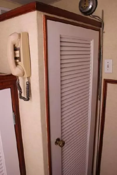 1977 Pacemaker 66 Motoryacht