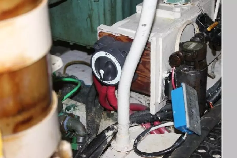 1977 Pacemaker 66 Motoryacht