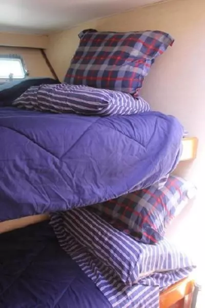 1977 Pacemaker 66 Motoryacht