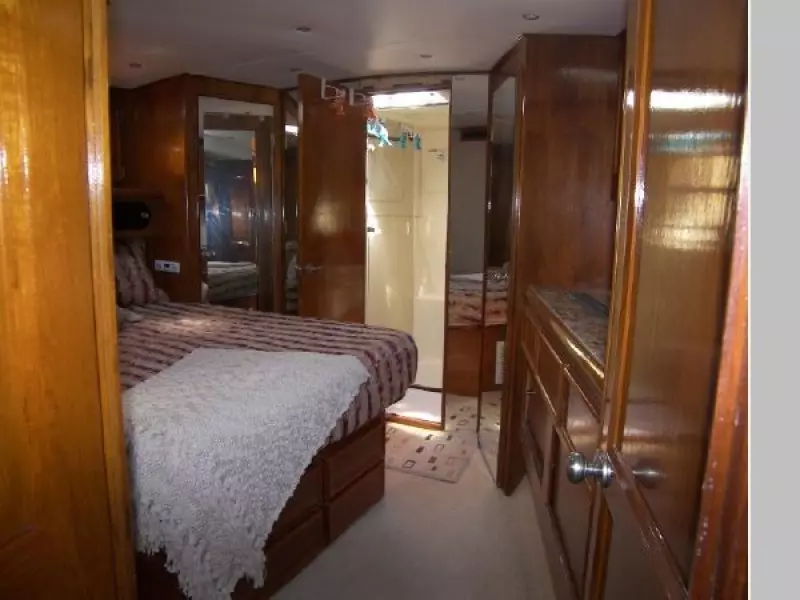 1989 Ocean Yachts 63 Super Sport