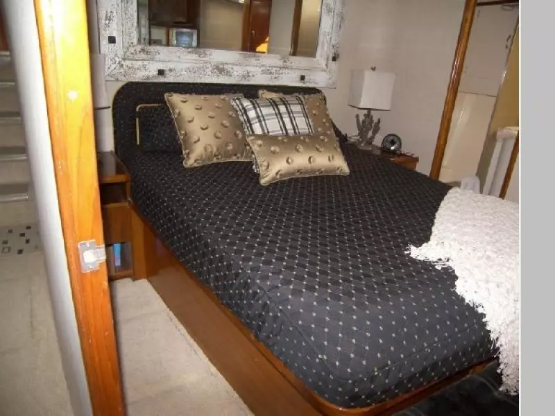 1989 Ocean Yachts 63 Super Sport