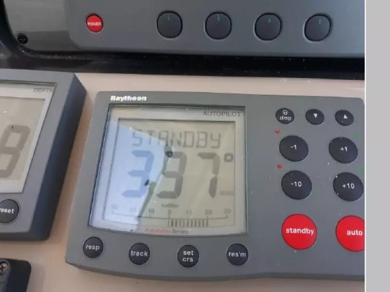 2004 Sea Ray 420 Sundancer