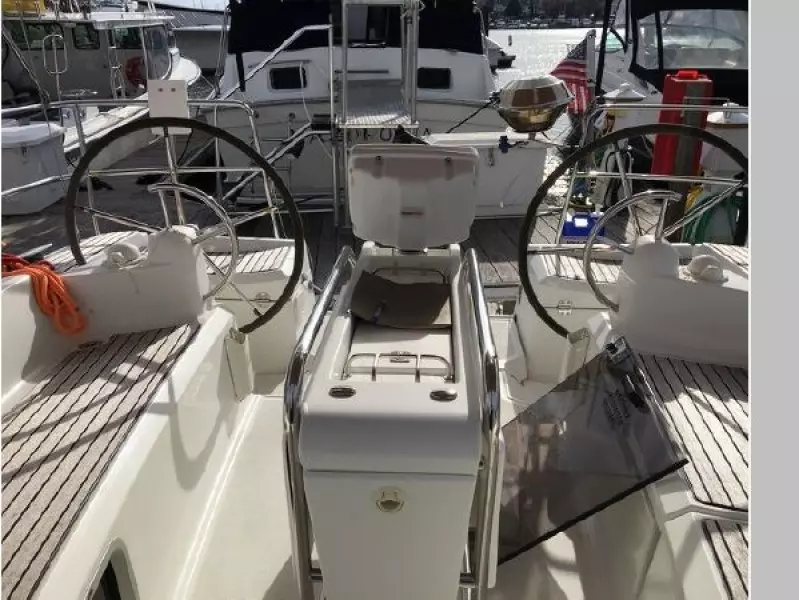 2013 Jeanneau 379 Sun Odyssey