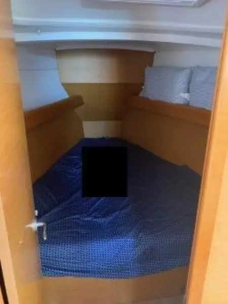 2013 Jeanneau 379 Sun Odyssey