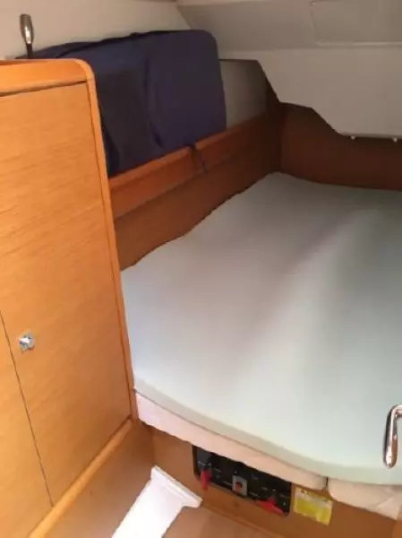 2013 Jeanneau 379 Sun Odyssey