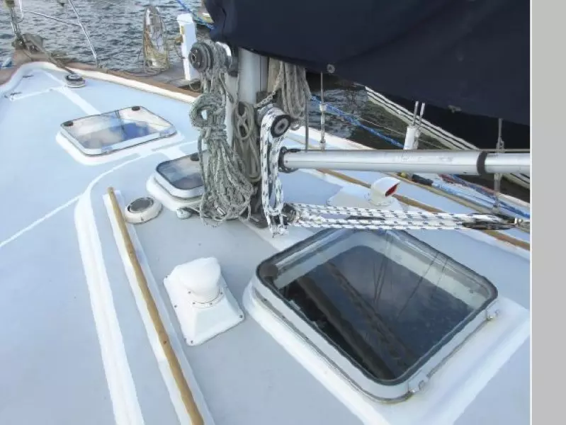 1988 Hallberg-Rassy 352