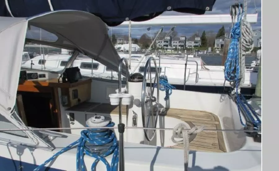 1988 Hallberg-Rassy 352