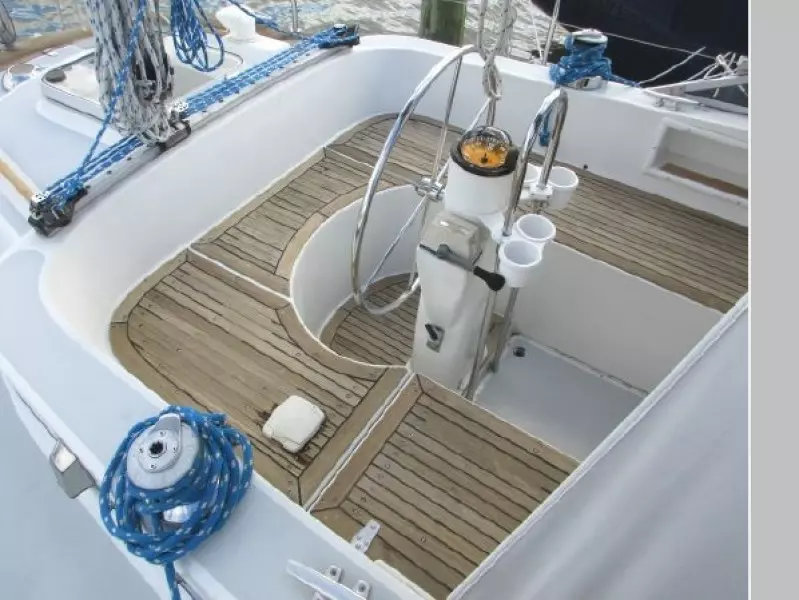 1988 Hallberg-Rassy 352