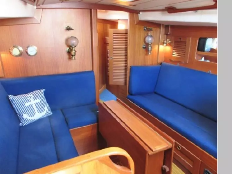 1988 Hallberg-Rassy 352