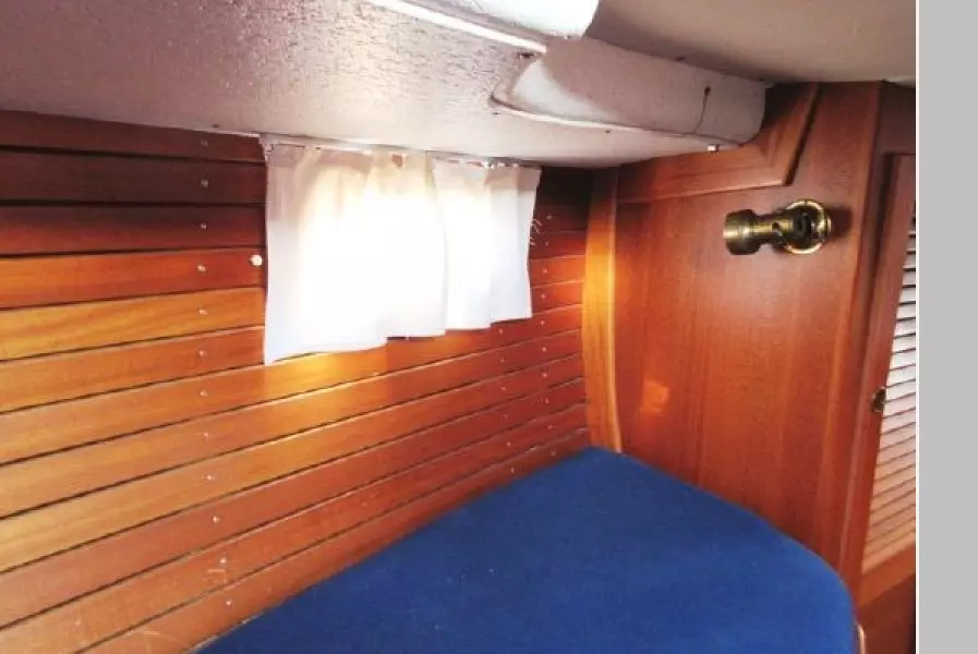 1988 Hallberg-Rassy 352