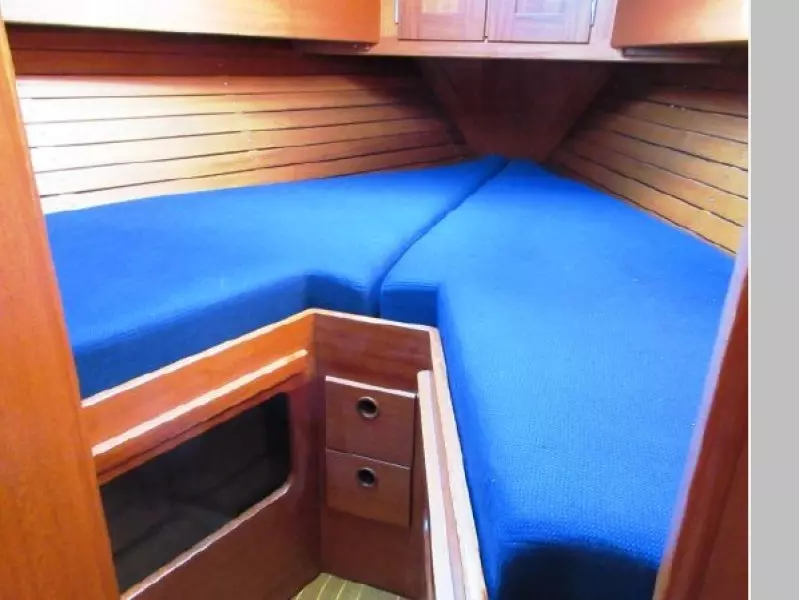 1988 Hallberg-Rassy 352