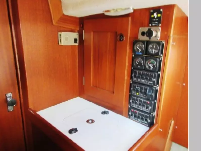 1988 Hallberg-Rassy 352