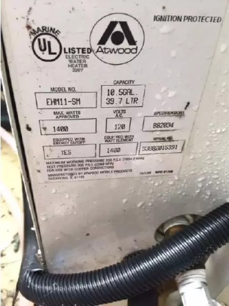 2005 Larson Cabrio 330