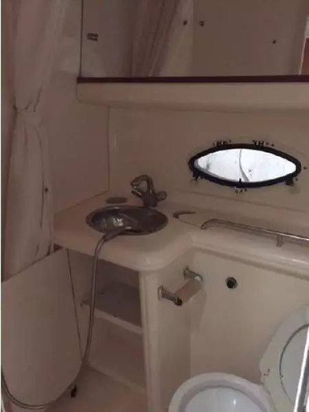 2005 Larson Cabrio 330