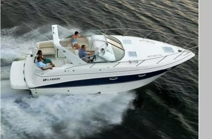 2005 Larson Cabrio 330