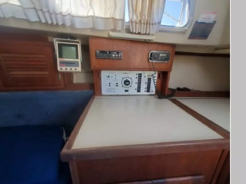 1983 Catalina 30