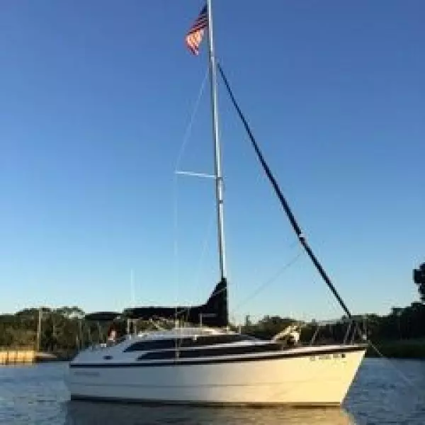 2005 Macgregor 26M