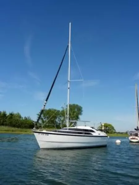 2005 Macgregor 26M