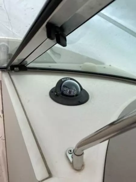 2003 Sea Ray 220 Sundeck