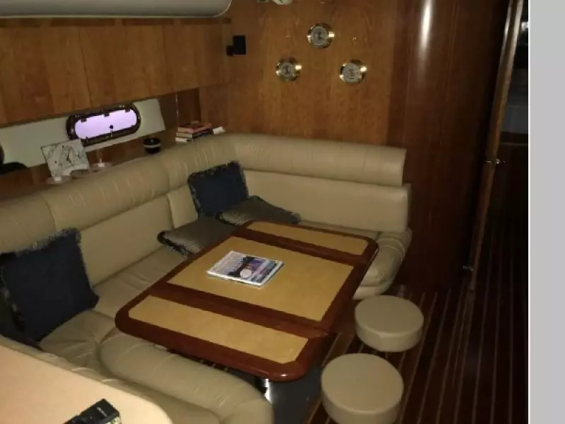 2000 Tiara Yachts 5200