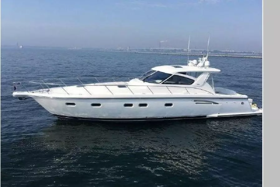 2000 Tiara Yachts 5200