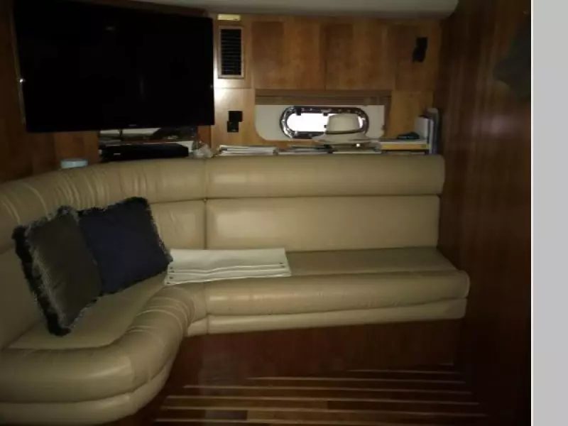 2000 Tiara Yachts 5200