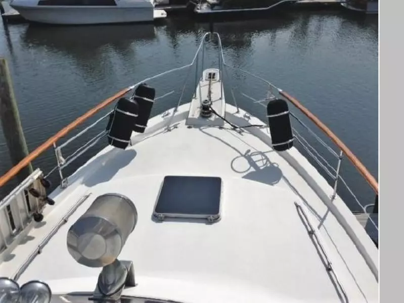 1985 Gulfstar 49 Motor Yacht