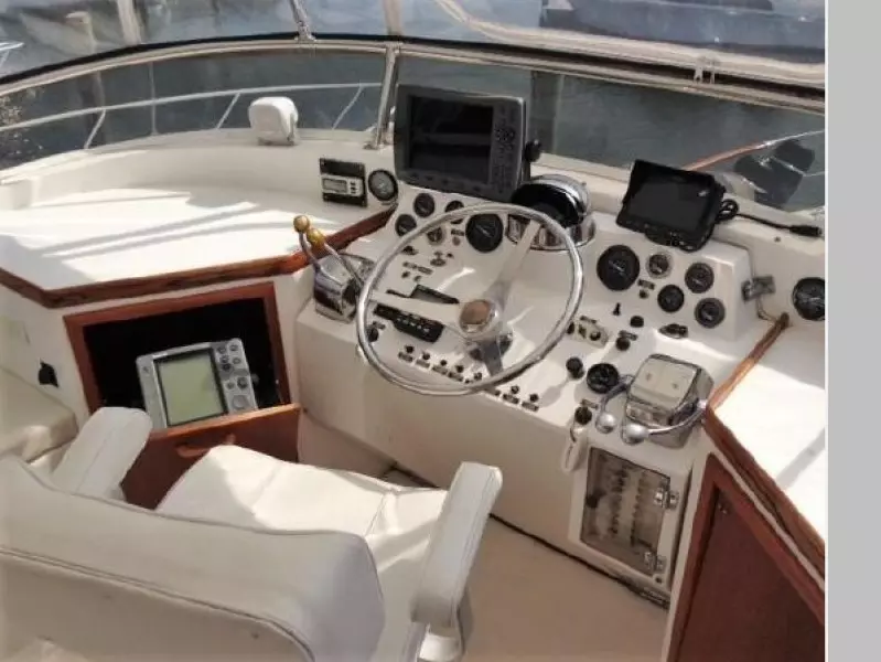1985 Gulfstar 49 Motor Yacht