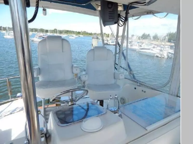 1983 Ocean Yachts Super Sport