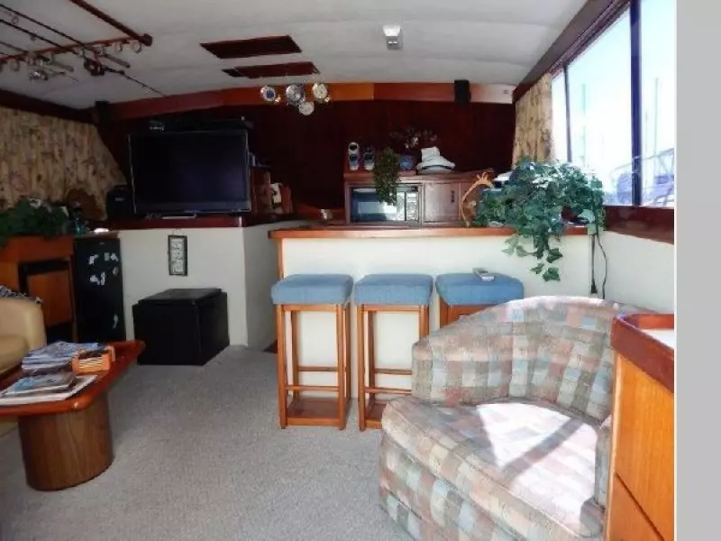 1983 Ocean Yachts Super Sport