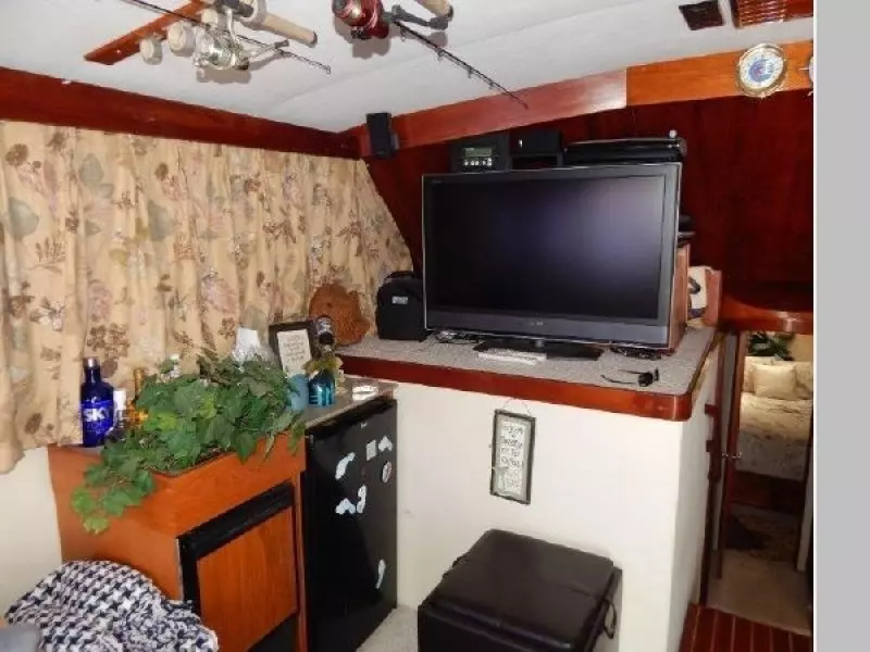 1983 Ocean Yachts Super Sport