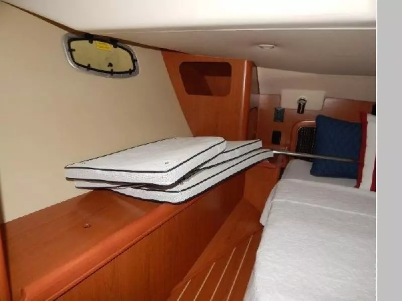 2008 Hunter 45 Deck Salon