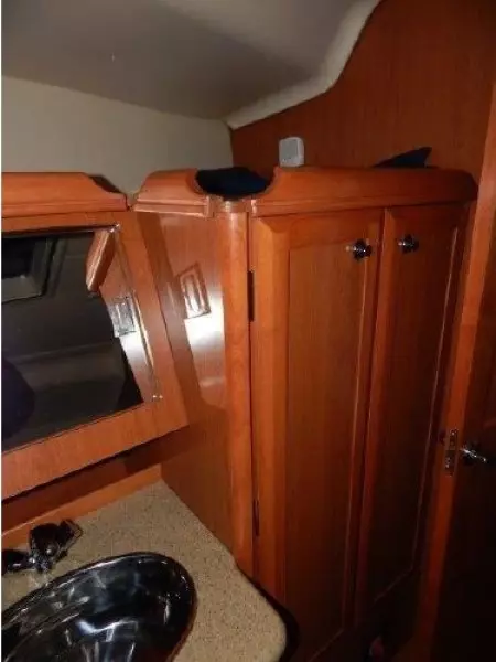 2008 Hunter 45 Deck Salon