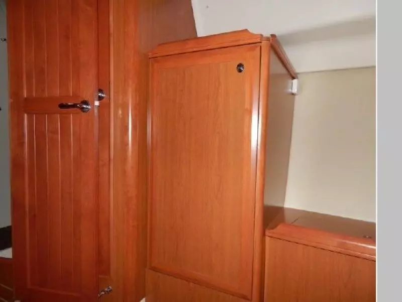 2008 Hunter 45 Deck Salon