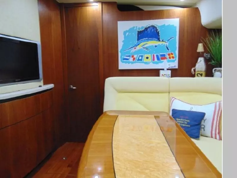 2008 Tiara Yachts 4300 Sovran