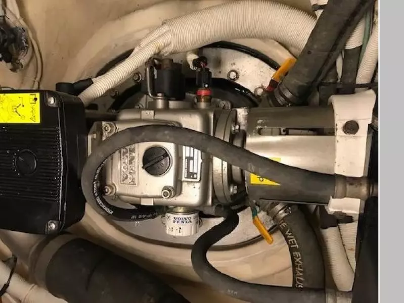 2008 Tiara Yachts 4300 Sovran