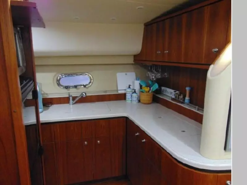 2008 Tiara Yachts 4300 Sovran