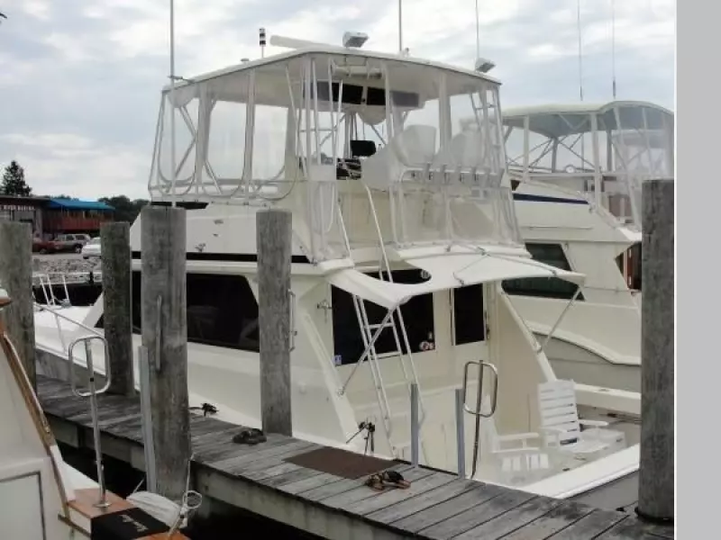 1990 Viking 43 Convertible