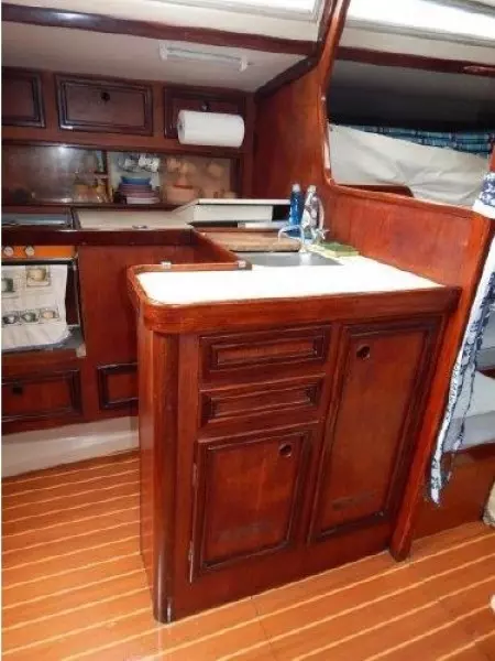 1983 Beneteau First 42