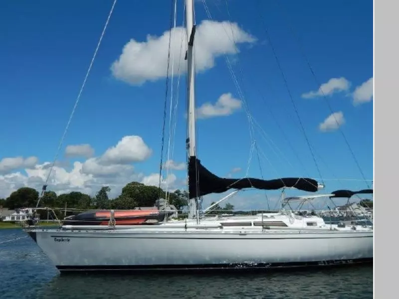 1983 Beneteau First 42