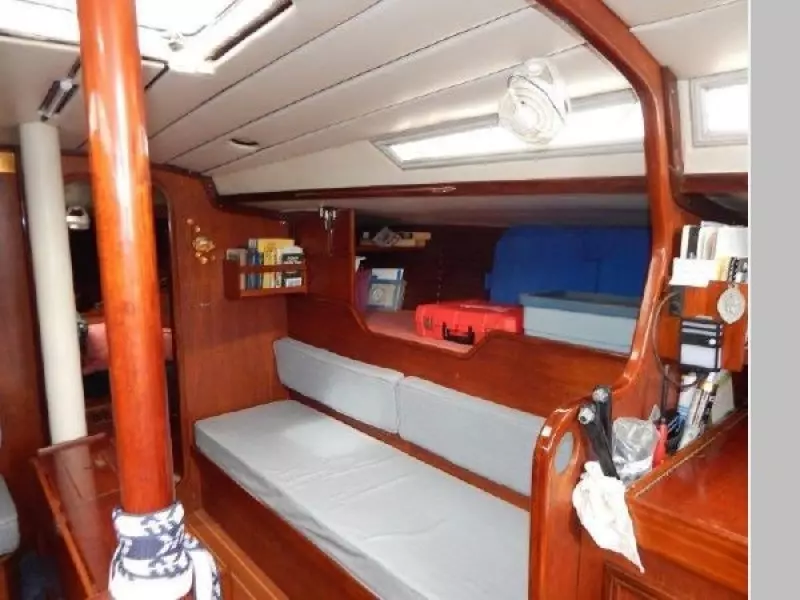1983 Beneteau First 42