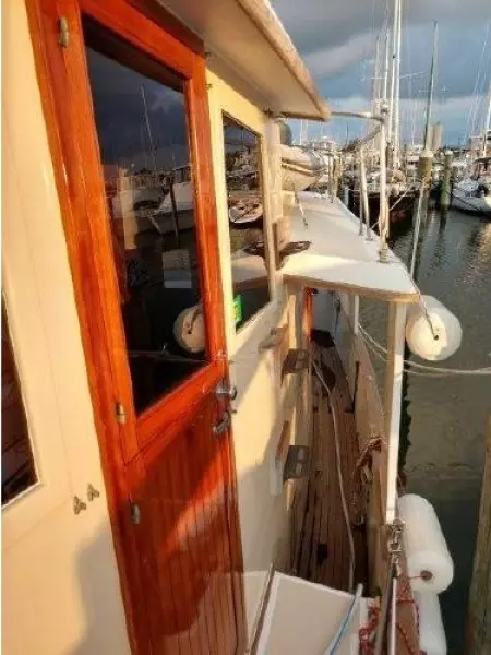 1981 Kadey-Krogen 42 Trawler