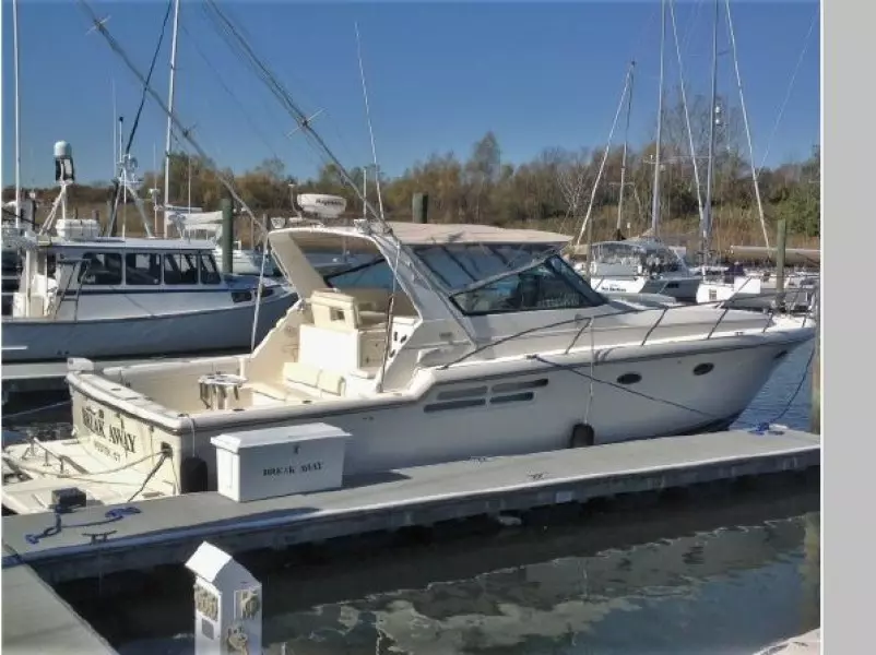 1997 Tiara Yachts 41 Open