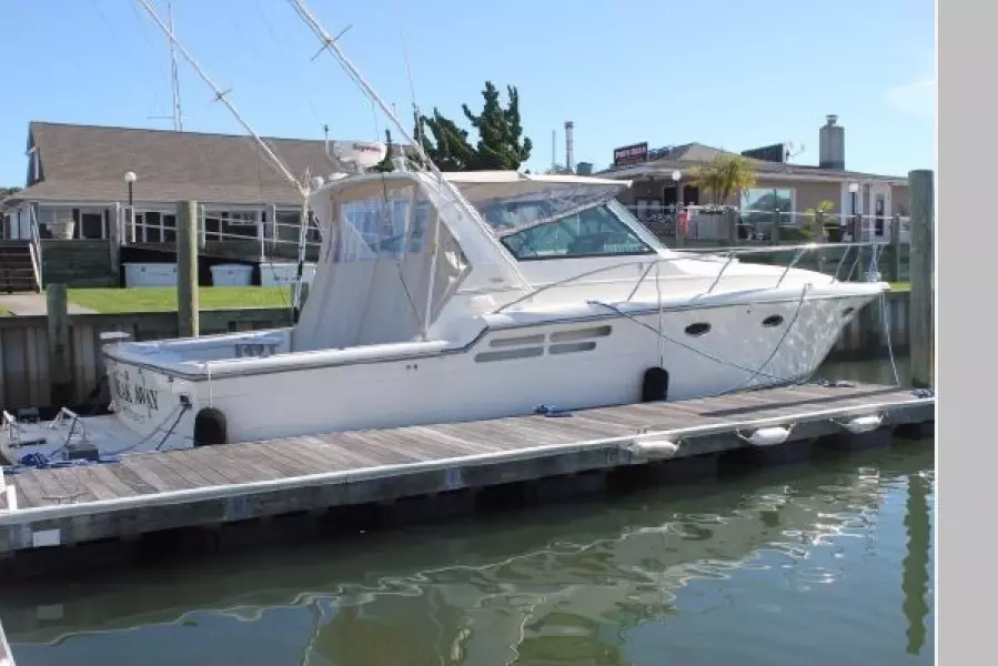 1997 Tiara Yachts 41 Open