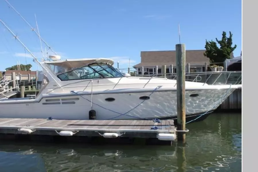 1997 Tiara Yachts 41 Open