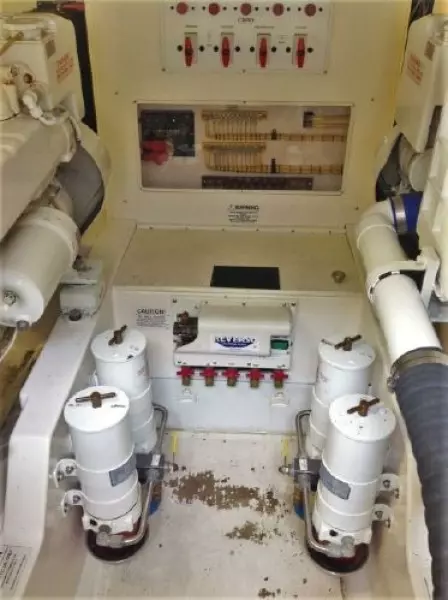 2008 Cabo 40 Convertible