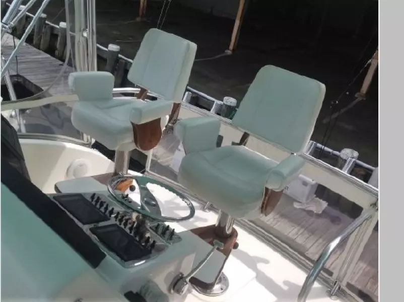 2008 Cabo 40 Convertible