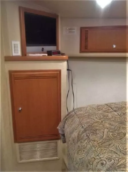 2008 Cabo 40 Convertible