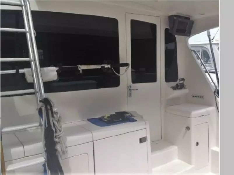 2008 Cabo 40 Convertible