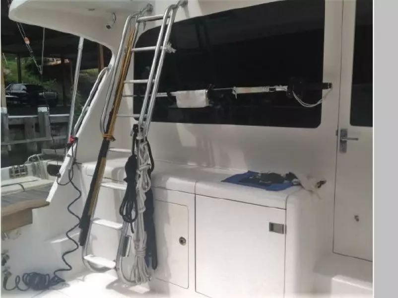 2008 Cabo 40 Convertible